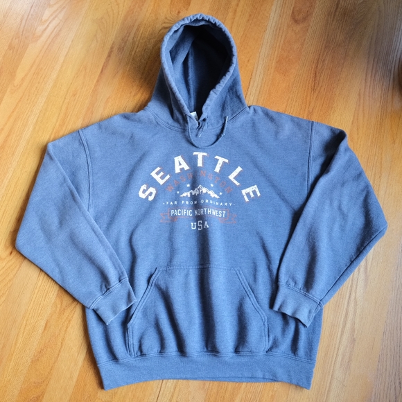 Seattle Far from Ordinary Men's Hoodie, Size L - Picture 1 of 6